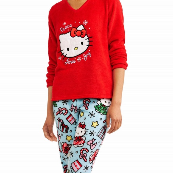 Hello Kitty pajamas 2X XL set socks christmas new - Picture 1 of 3